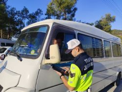 Okul servislerine s�k� denetim