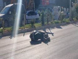 Otomobil motosikletle �arp��t� 1 yaral�