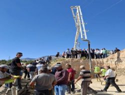 Mut Karaman karayolu �zerine ka��� Rampas�